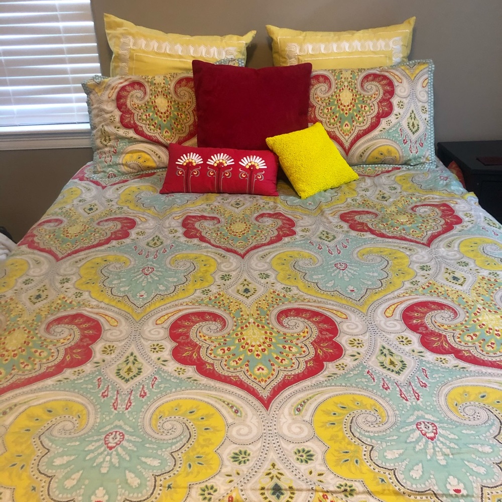 Full size duvet and accessories